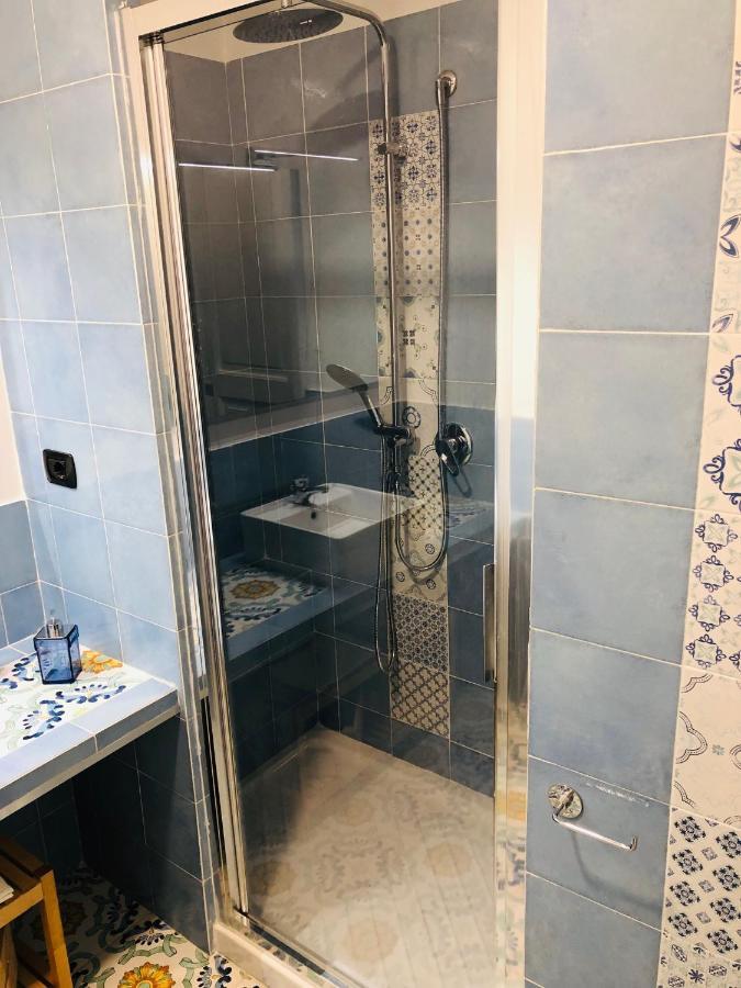 Domus 25 Bed & Breakfast